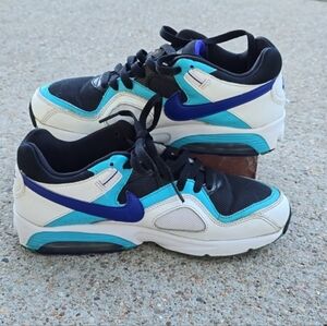 Nike Air Max Go Strong Retro 2012 Athletic  Shoes Size 8